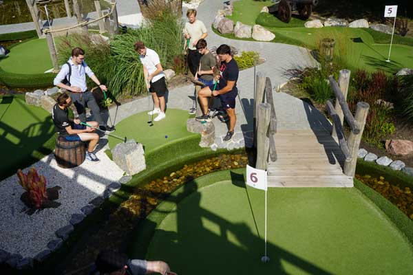 A person golfing.